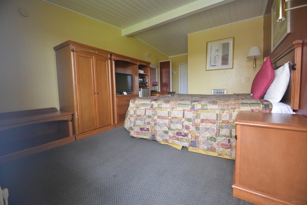 Gateway Inn Red Bluff Bagian luar foto