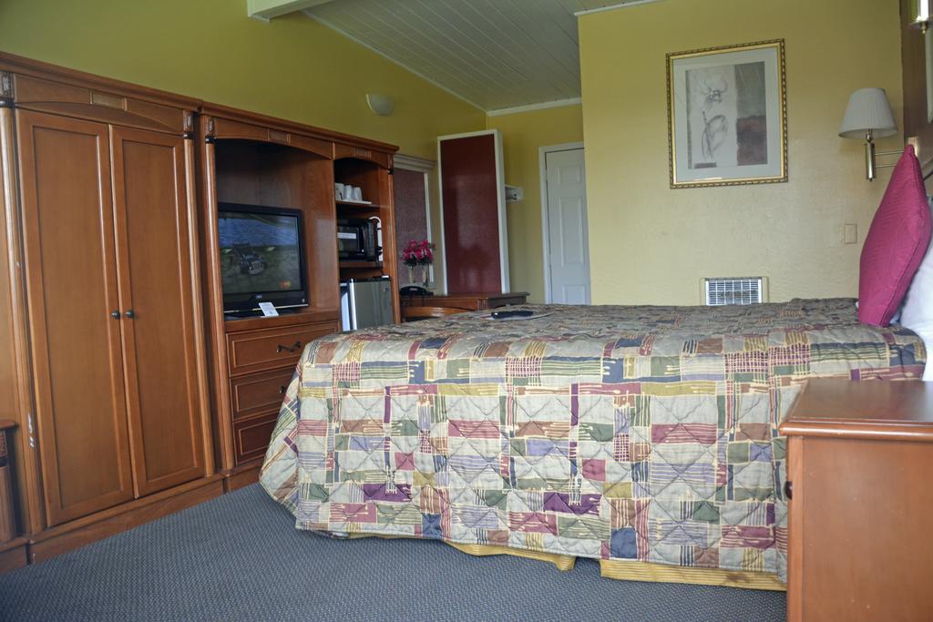 Gateway Inn Red Bluff Bagian luar foto