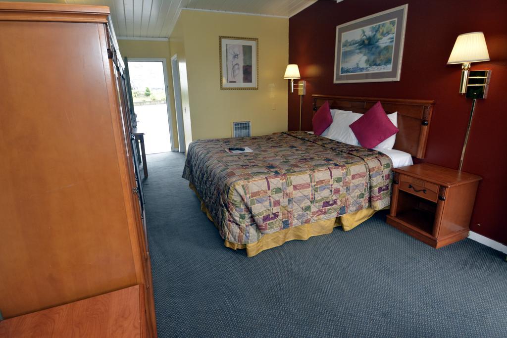 Gateway Inn Red Bluff Bagian luar foto