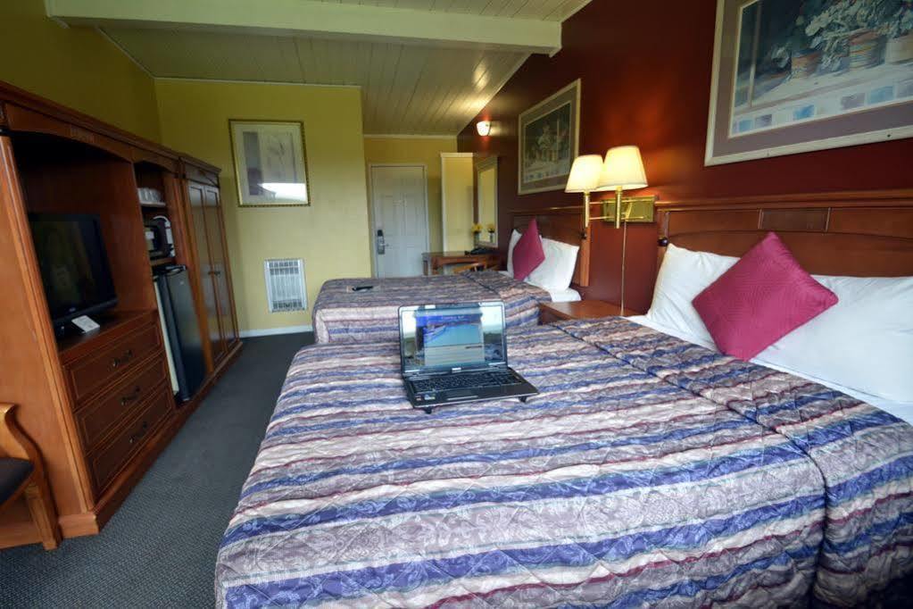 Gateway Inn Red Bluff Bagian luar foto